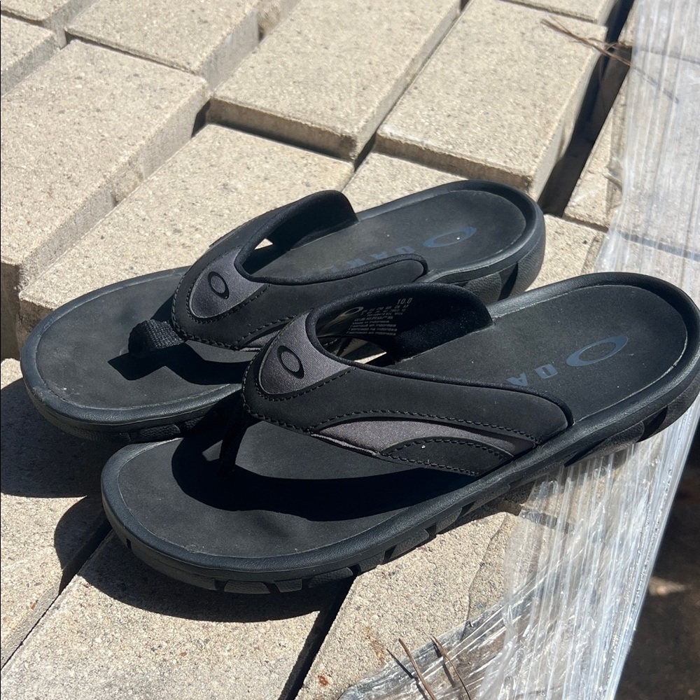Oakley Black Men's Comfort Flip Flops
